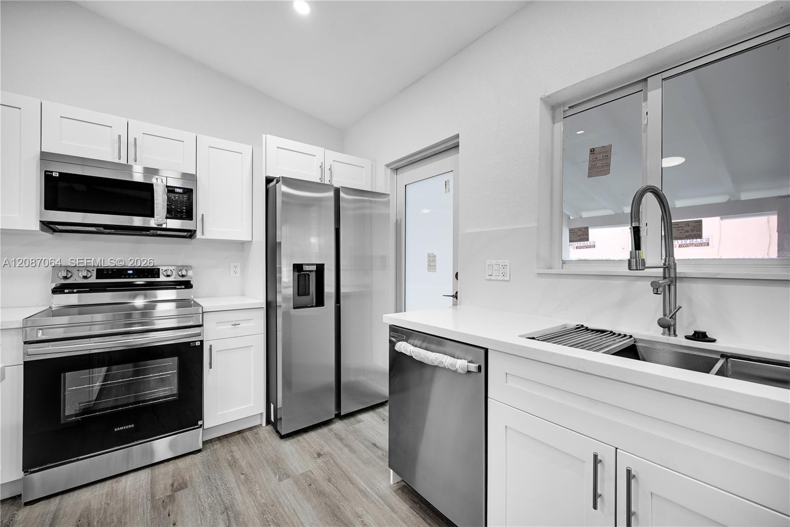 1018 NE 7th Street — photo 10