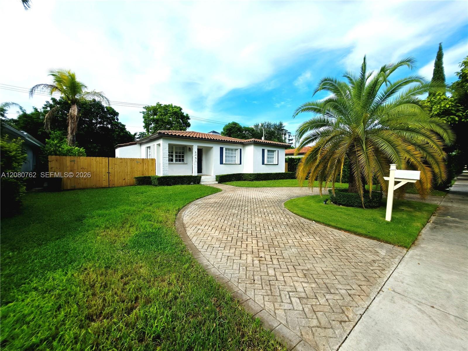 5751 SW 11th Street, West Miami, FL 33144 photo 2