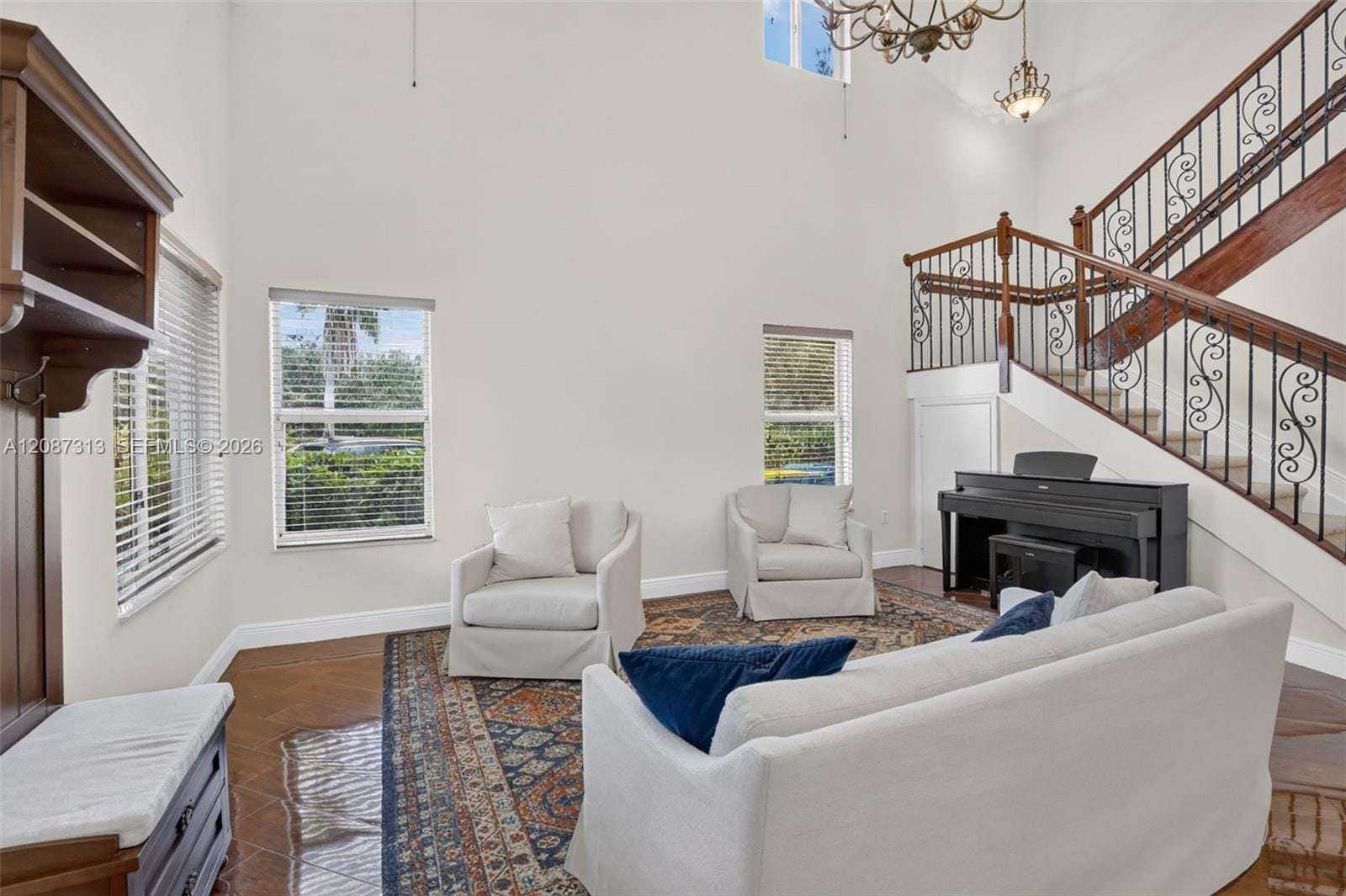 8210 Phoenician Court — photo 5