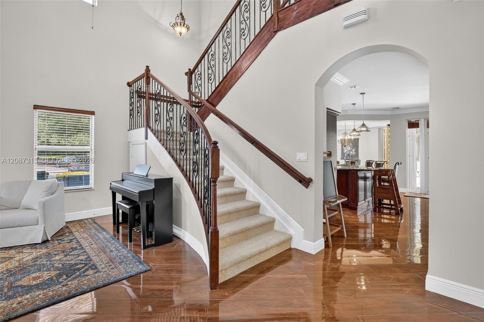 8210 Phoenician Court — photo 9