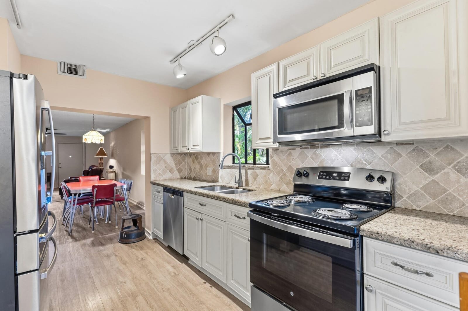 5127 Rose Hill Drive — photo 12