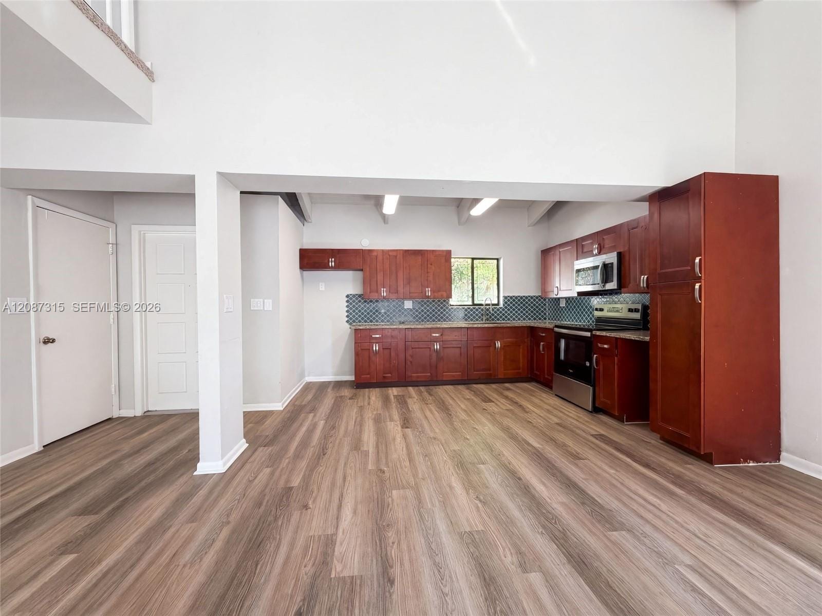 2496 Douglas Avenue, Delray Beach, FL 33444 photo 2