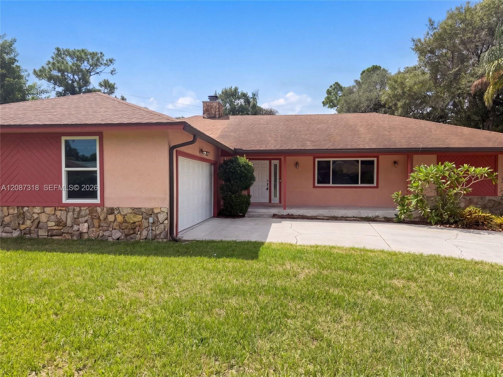 3123 SE Quanset Circle — photo 1