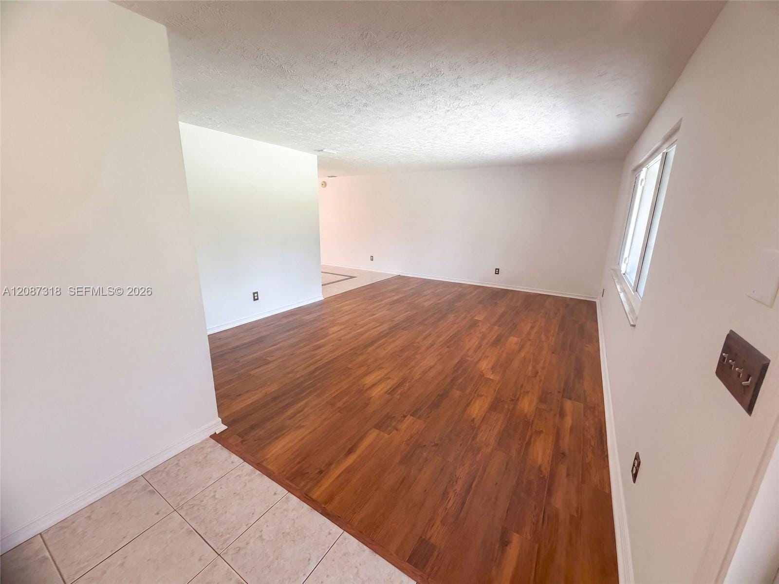 3123 SE Quanset Circle — photo 6