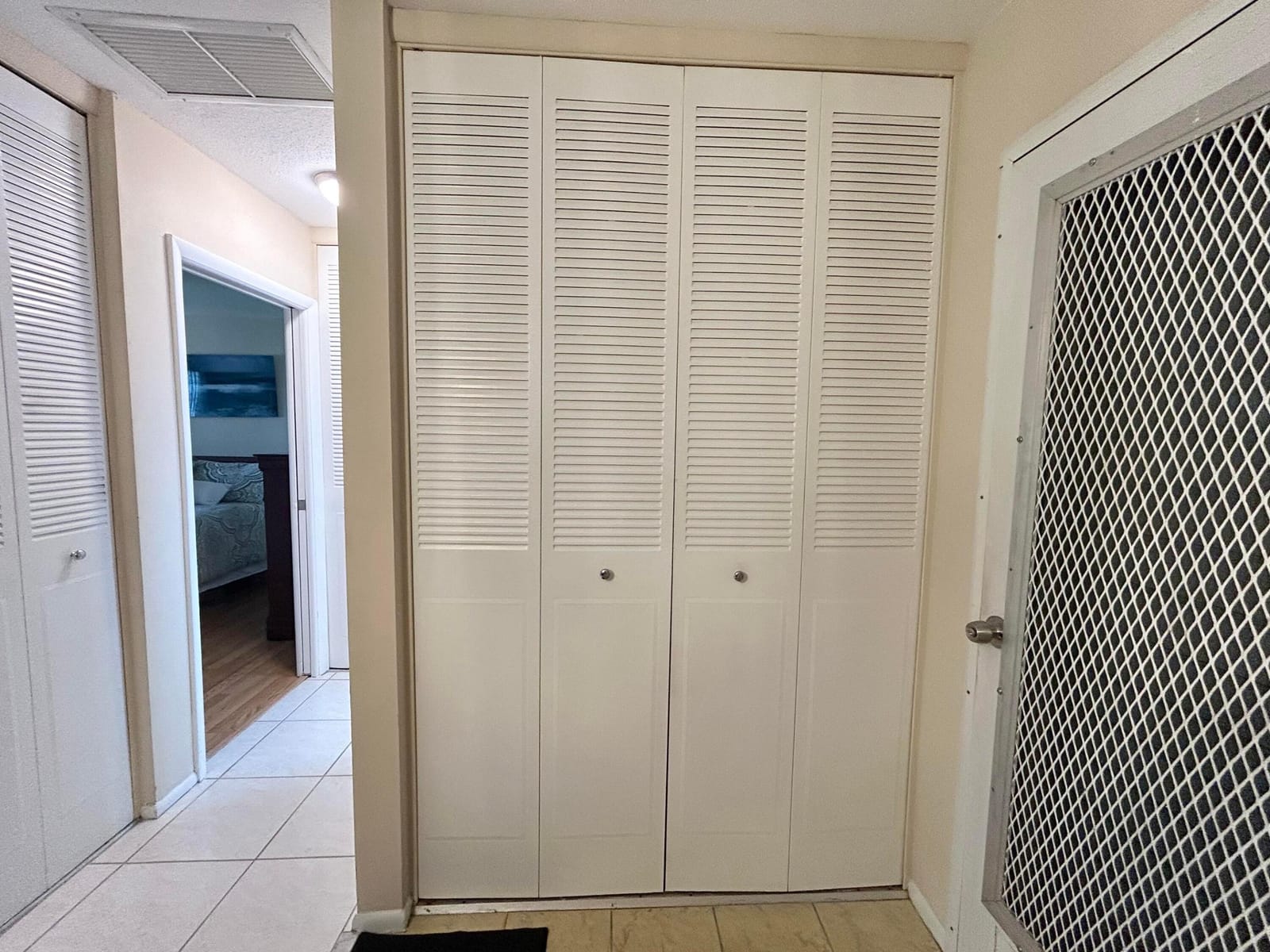 2811 Ashley Drive W E, West Palm Beach, FL 33415 photo 7
