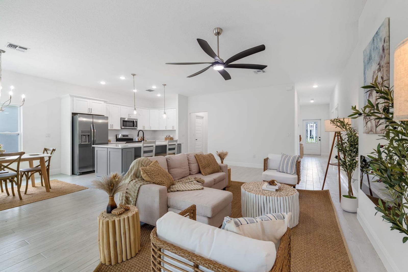 8115 104TH Avenue, Vero Beach, FL 32967 photo 14