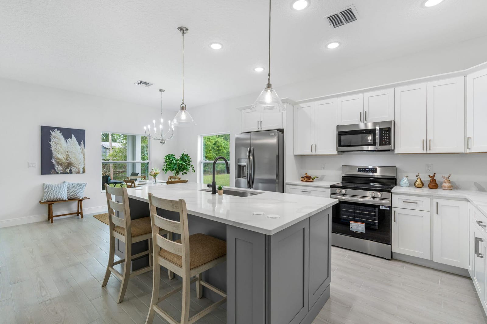 8115 104TH Avenue, Vero Beach, FL 32967 photo 18