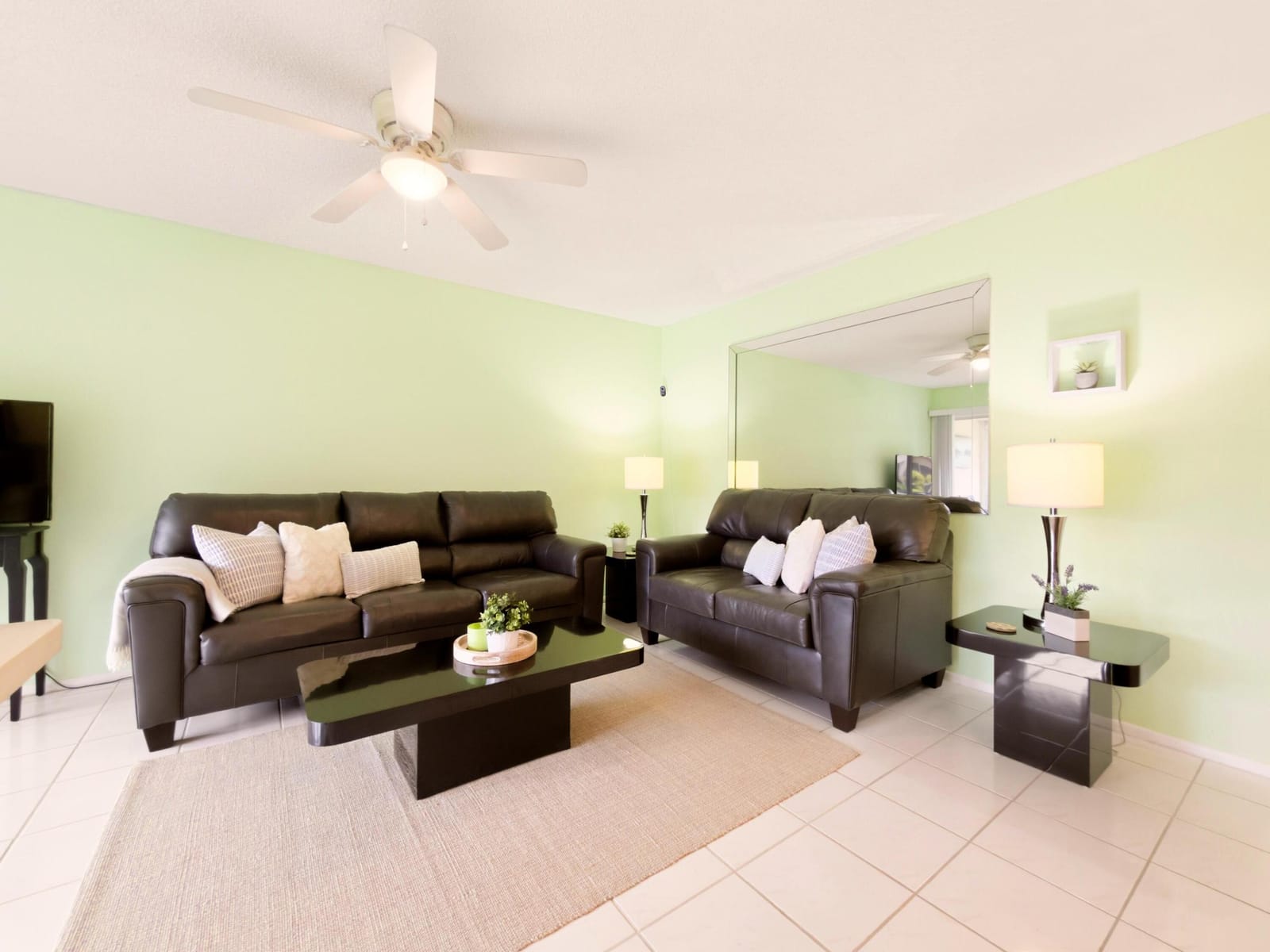 5300 WASHINGTON Street O124, Hollywood, FL 33021 photo 2