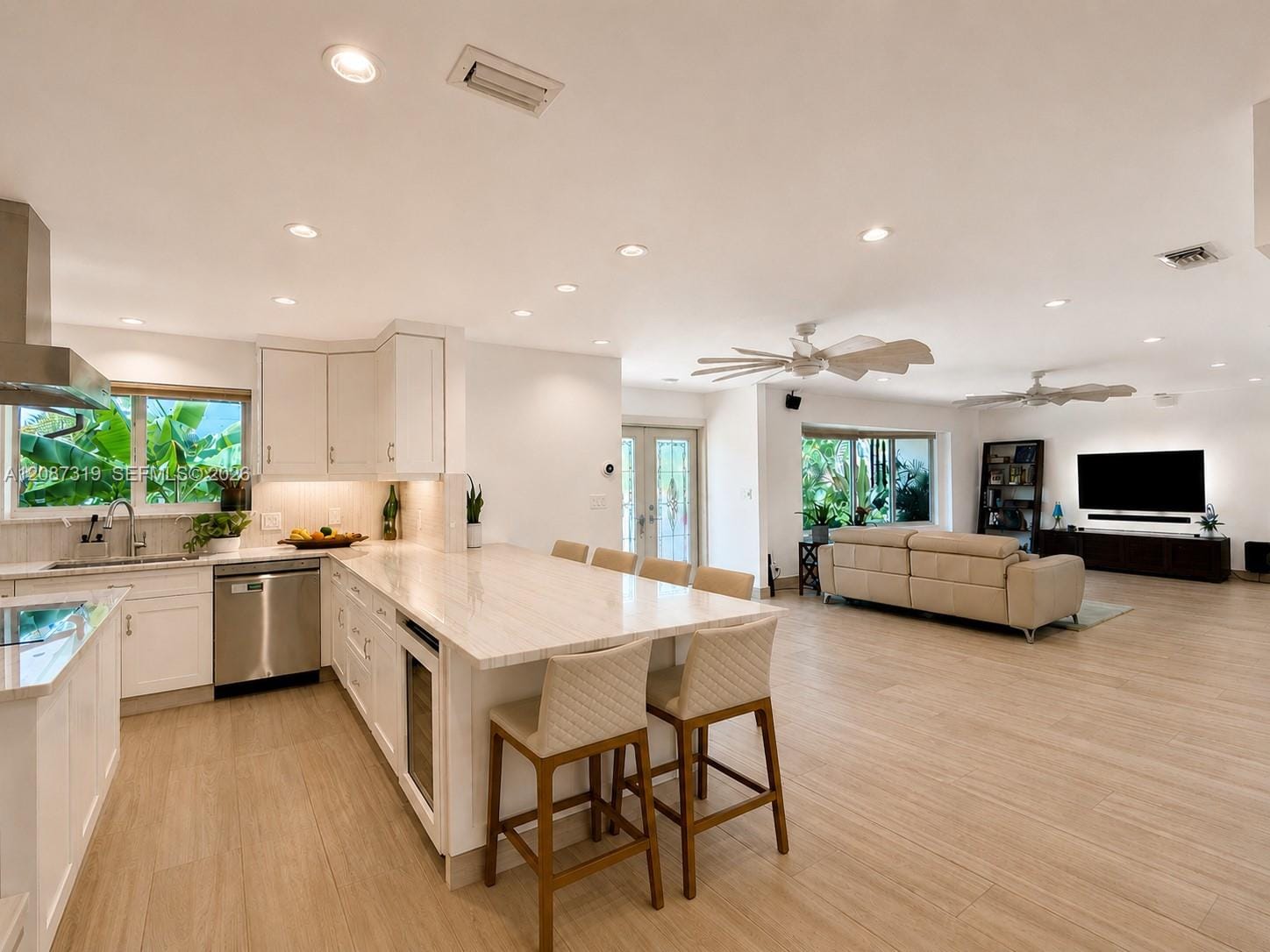2820 NE 40th Court, Fort Lauderdale, FL 33308 photo 6