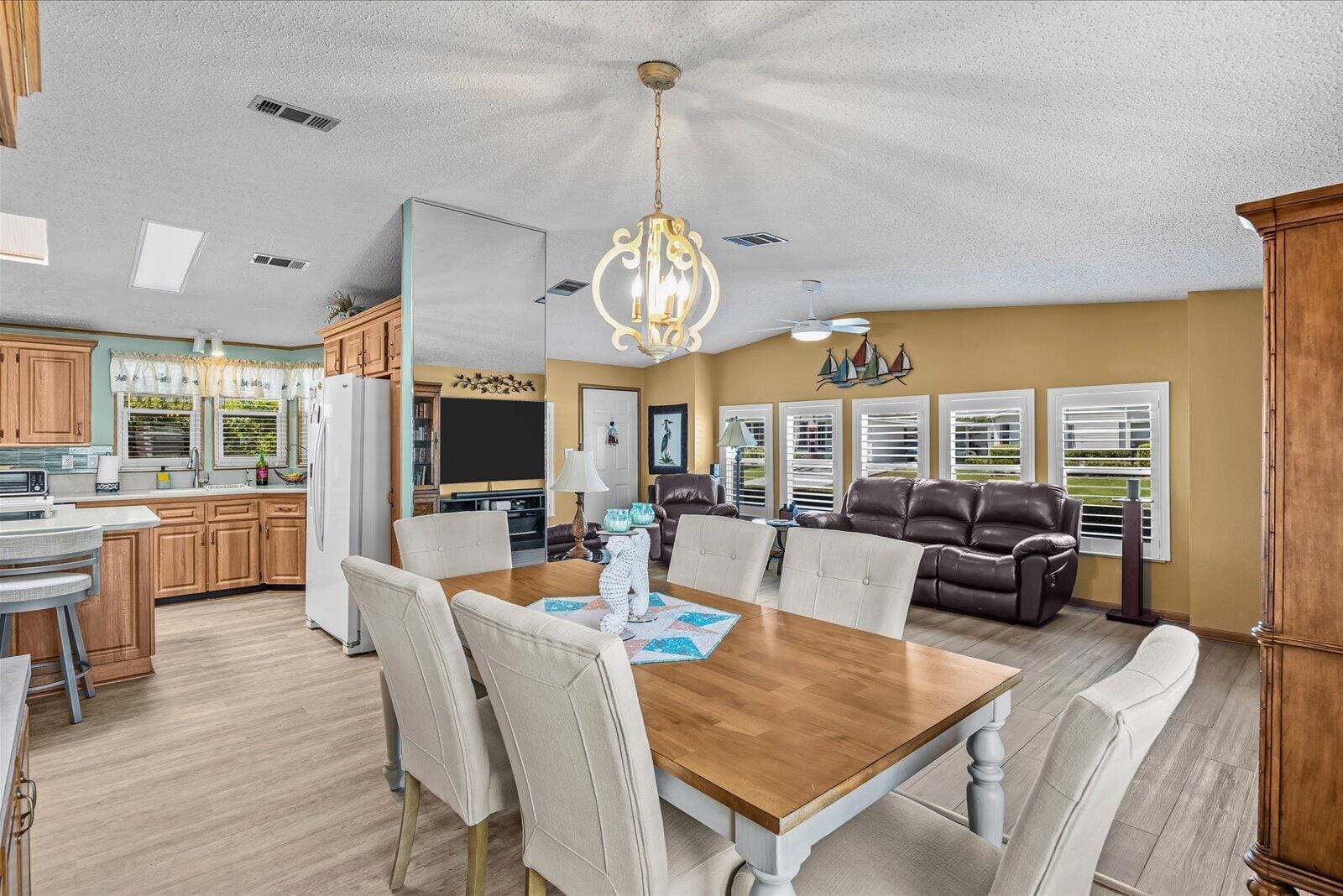 8516 MARLBERRY Court — photo 9