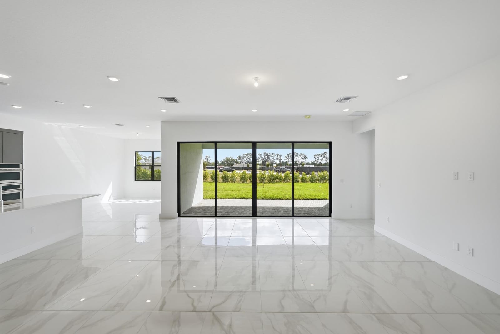 7707 Laurel Park Drive, Lake Worth, FL 33449 photo 12