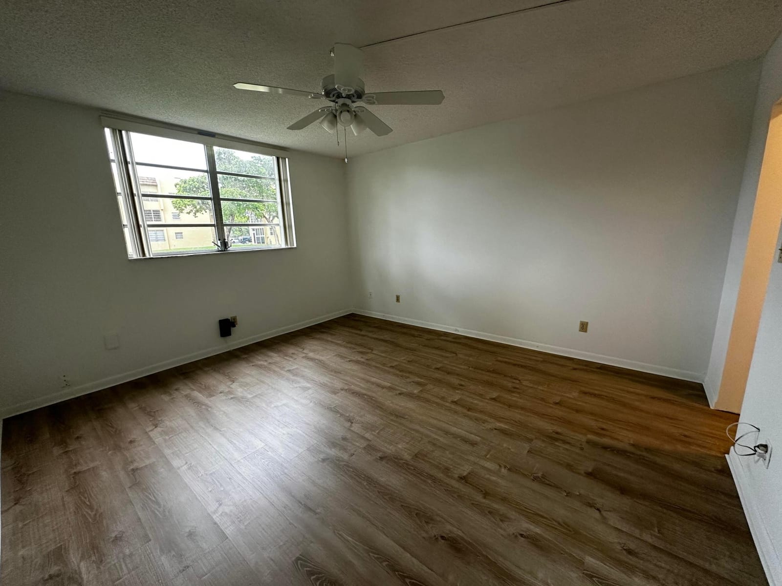 6091 NW 61ST Avenue 103, Tamarac, FL 33319 photo 15