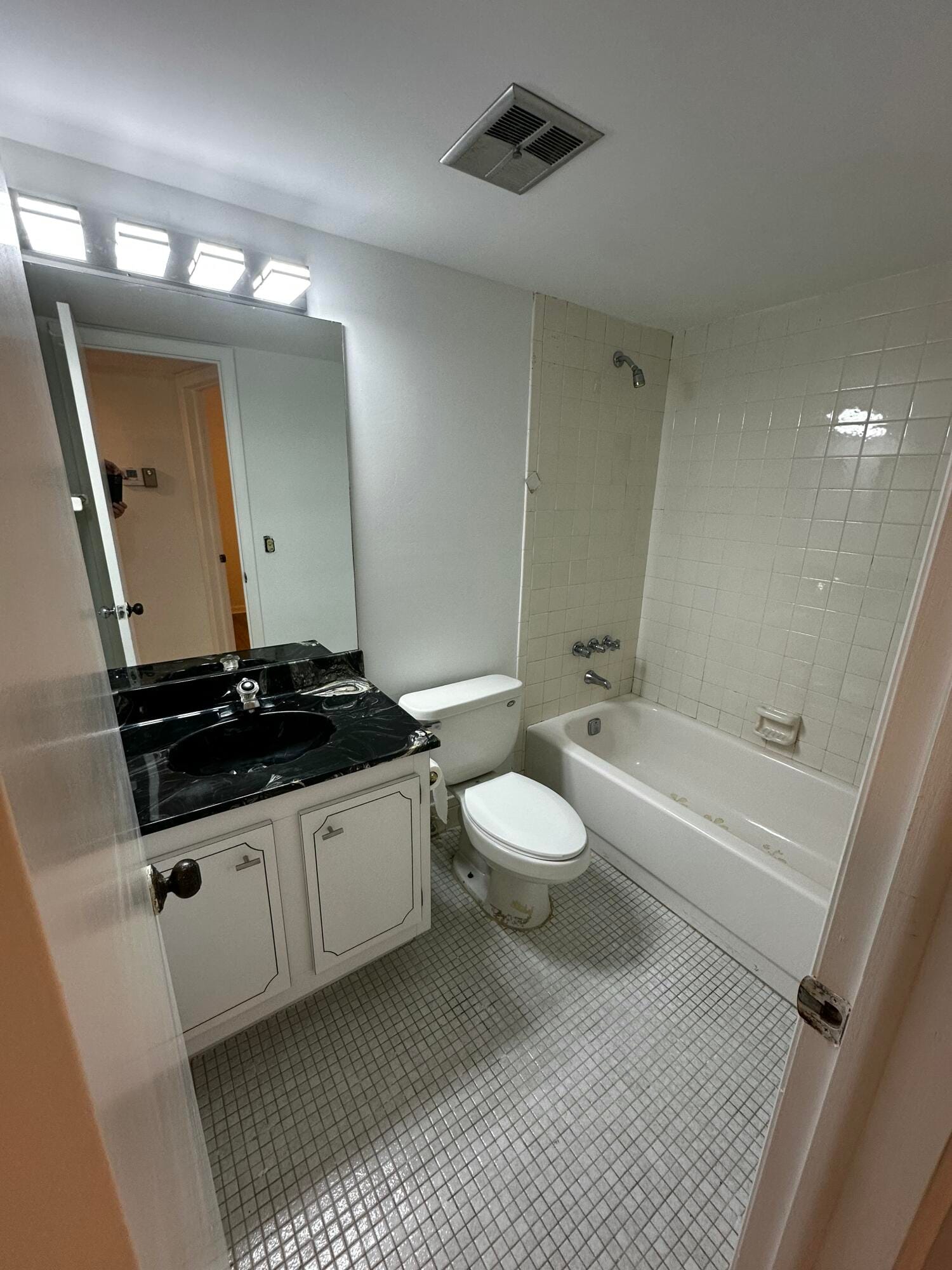 6091 NW 61ST Avenue 103, Tamarac, FL 33319 photo 20