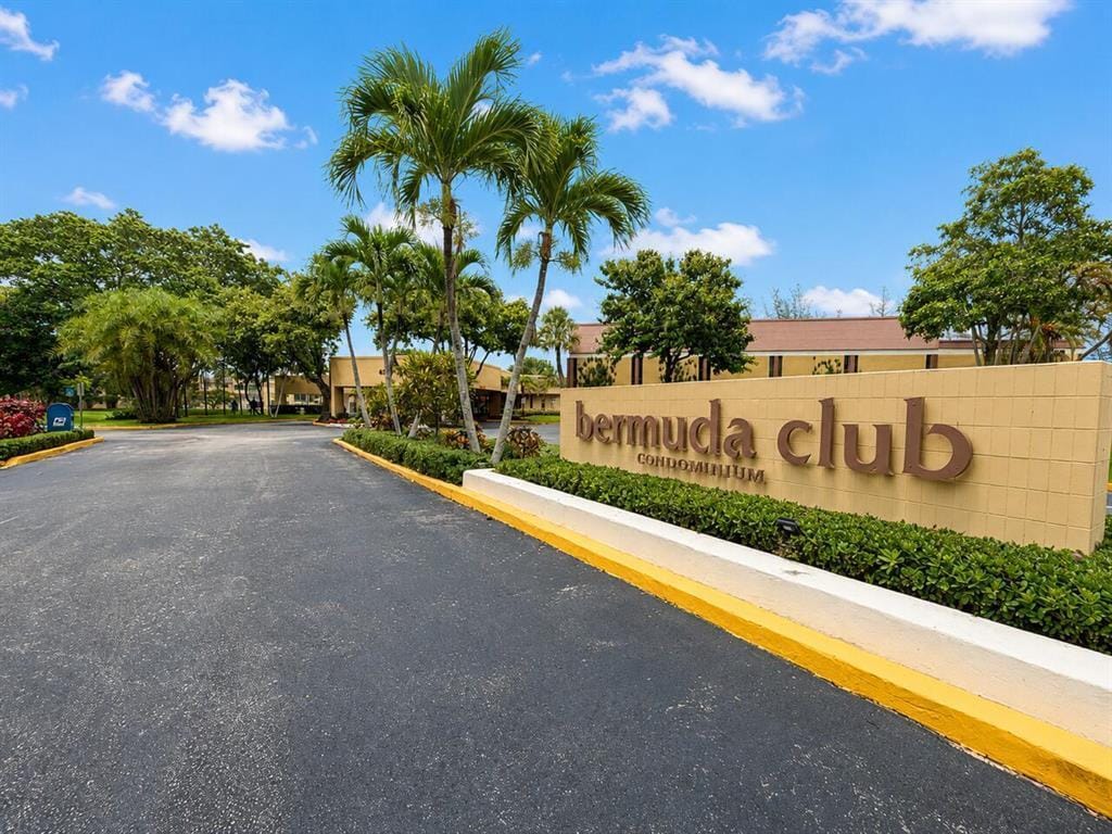 6091 NW 61ST Avenue 103, Tamarac, FL 33319 photo 24