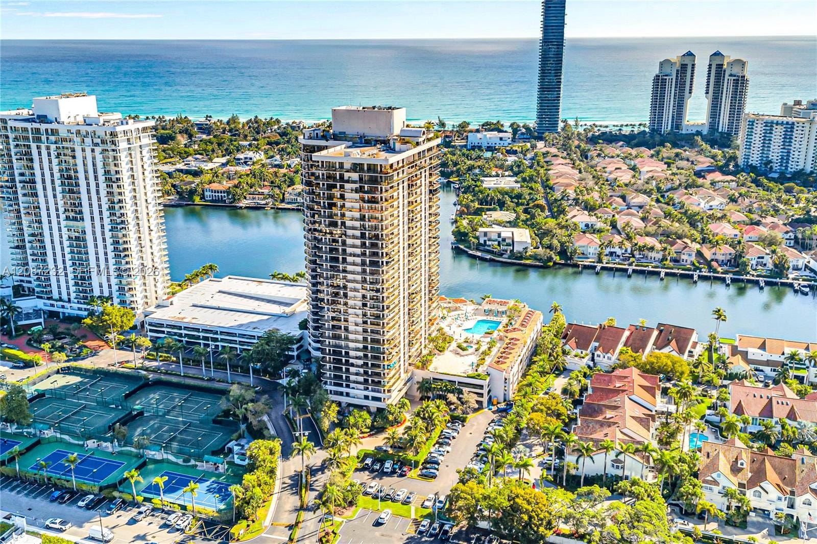 19667 Turnberry Way 25K, Aventura, FL 33180 photo 24