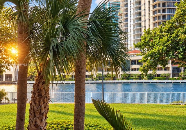 19390 Collins Avenue 119, Sunny Isles Beach, FL 33160