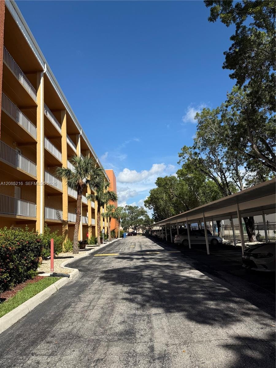 2366 E Mall Drive 308, Fort Myers, FL 33901 photo 2