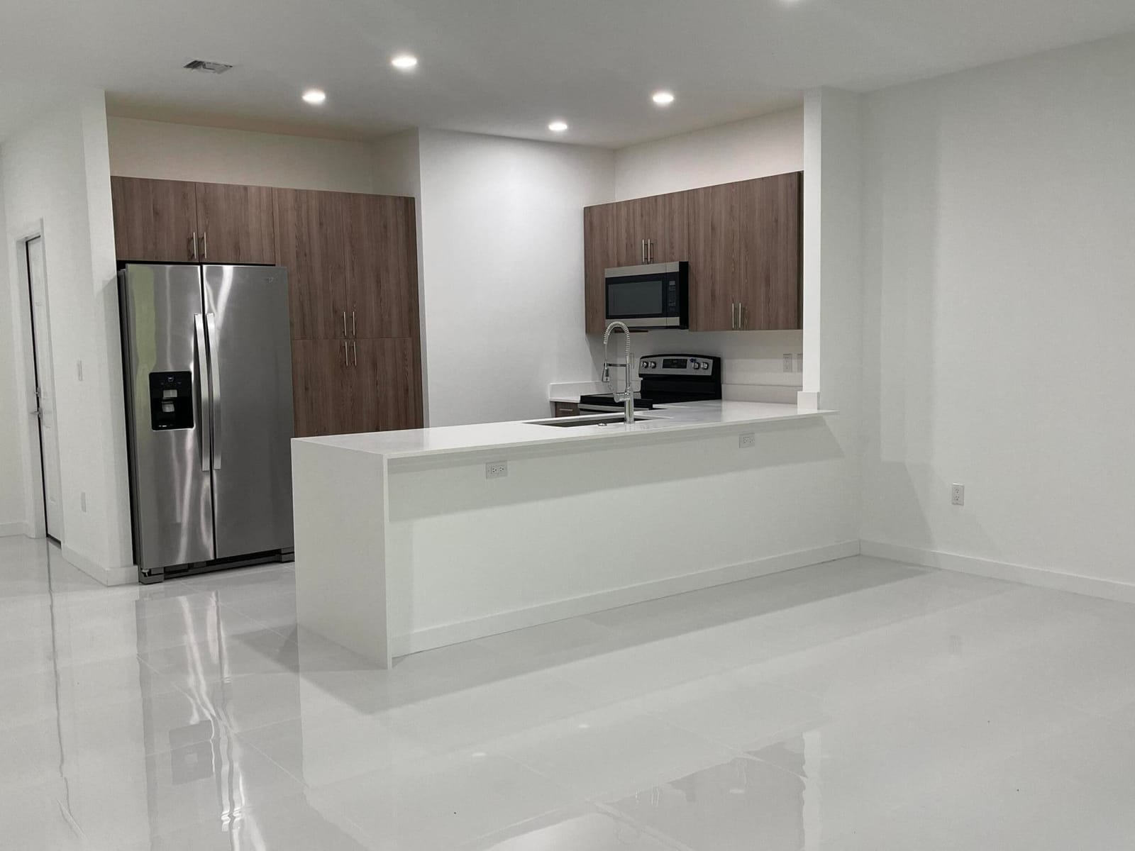 1350 CRYSTAL Way 107 — photo 7
