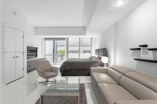851 NE 1st Avenue 300, Miami, FL 33132