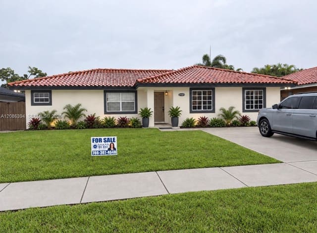 21321 SW 125th Path, South Gate Subdivision, Miami, FL
