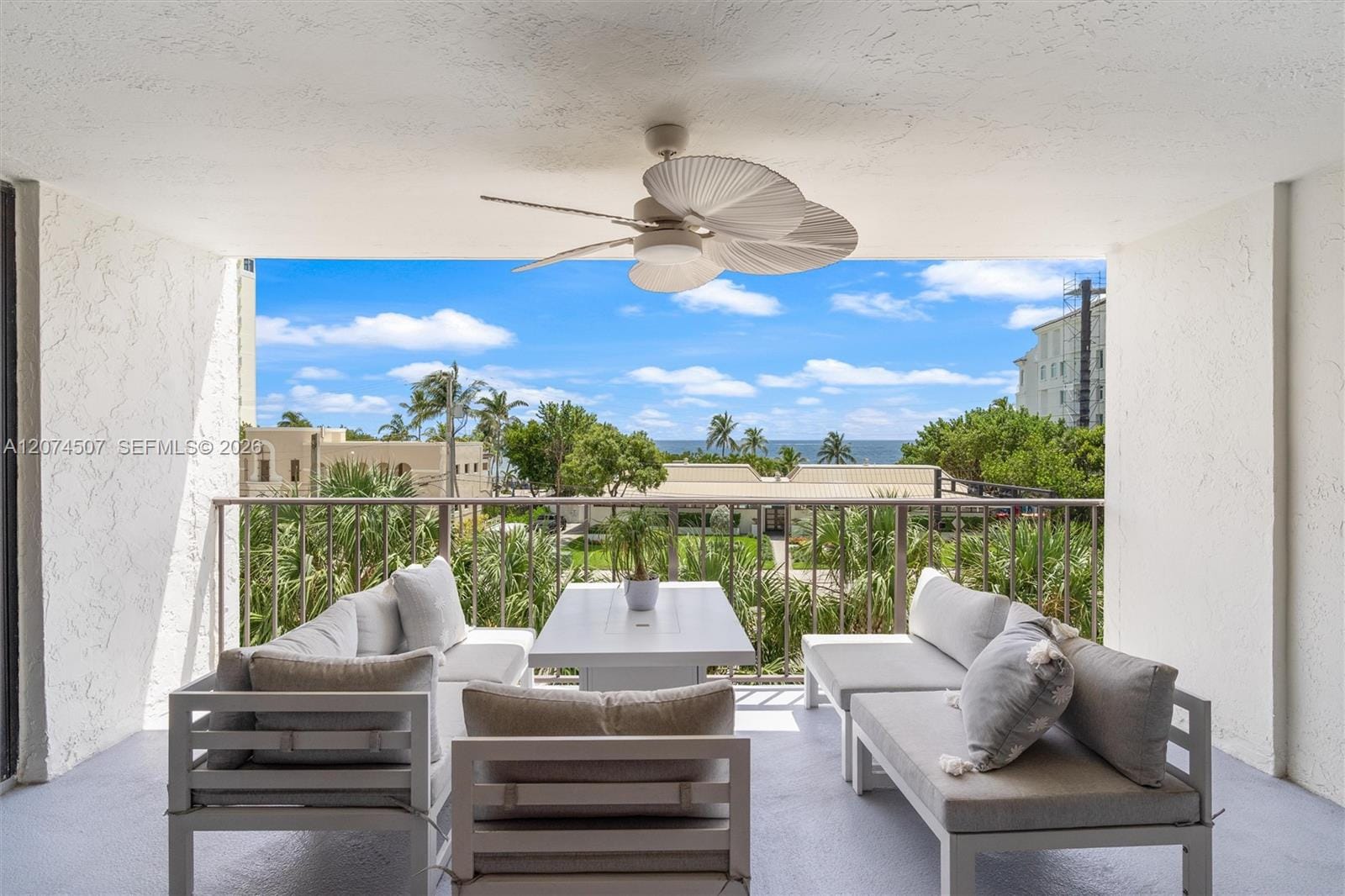 1905 N Ocean Boulevard 3D — photo 3