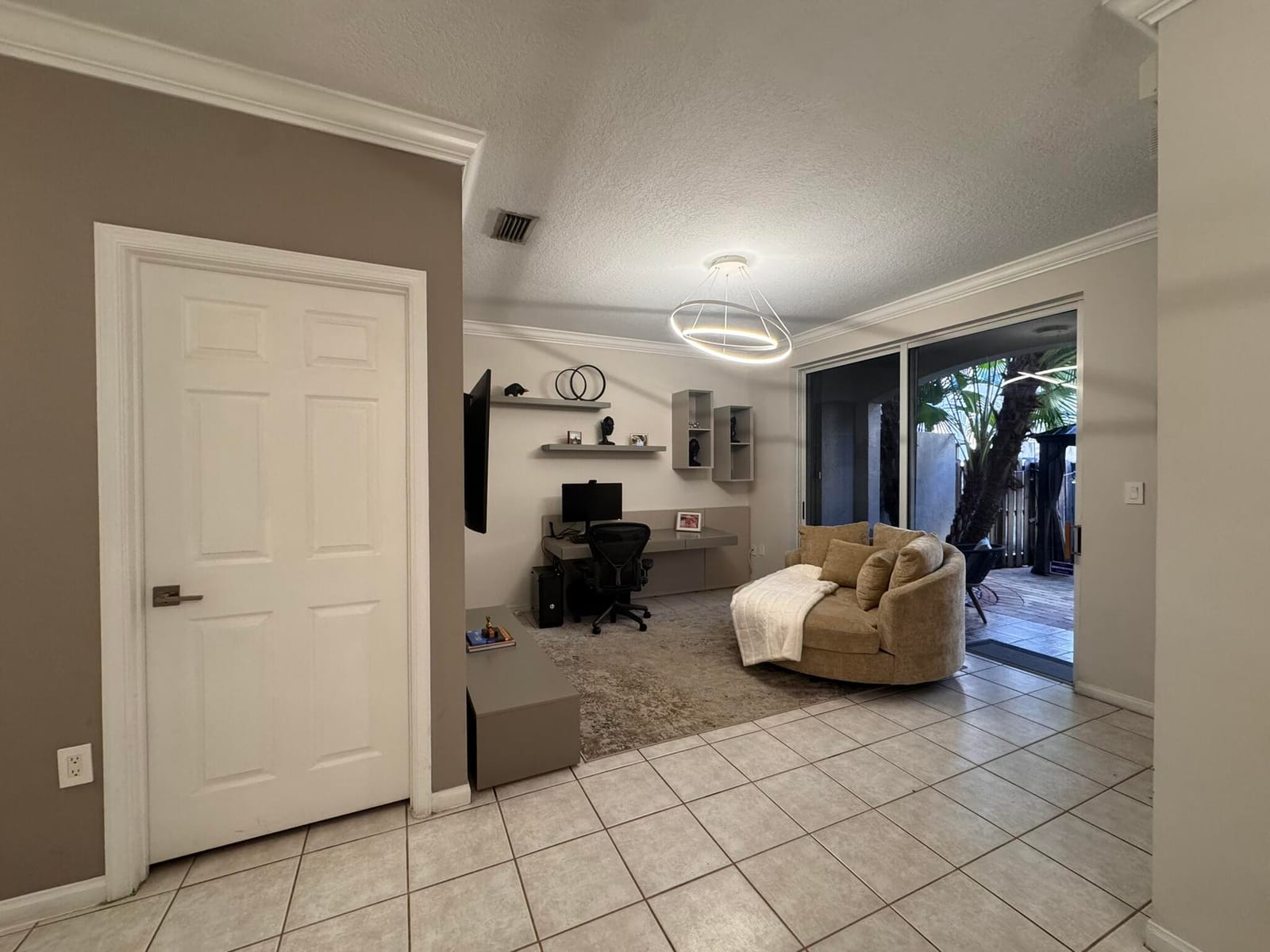 135 RIVERWALK Circle, Sunrise, FL 33326 photo 10