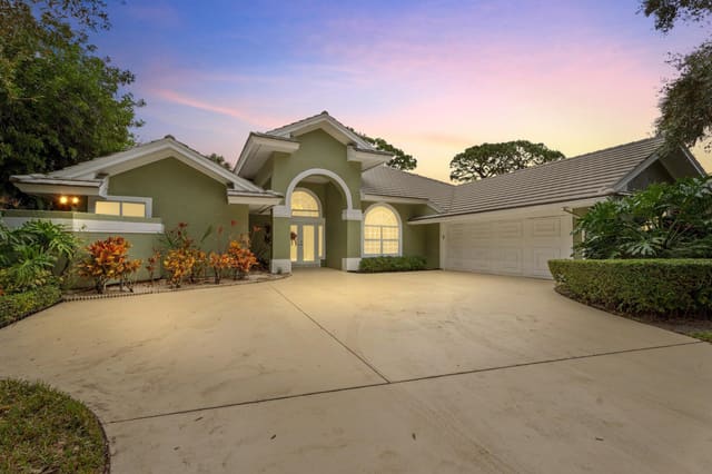 6581 SE Baltusrol Terrace, Stuart, FL 34997