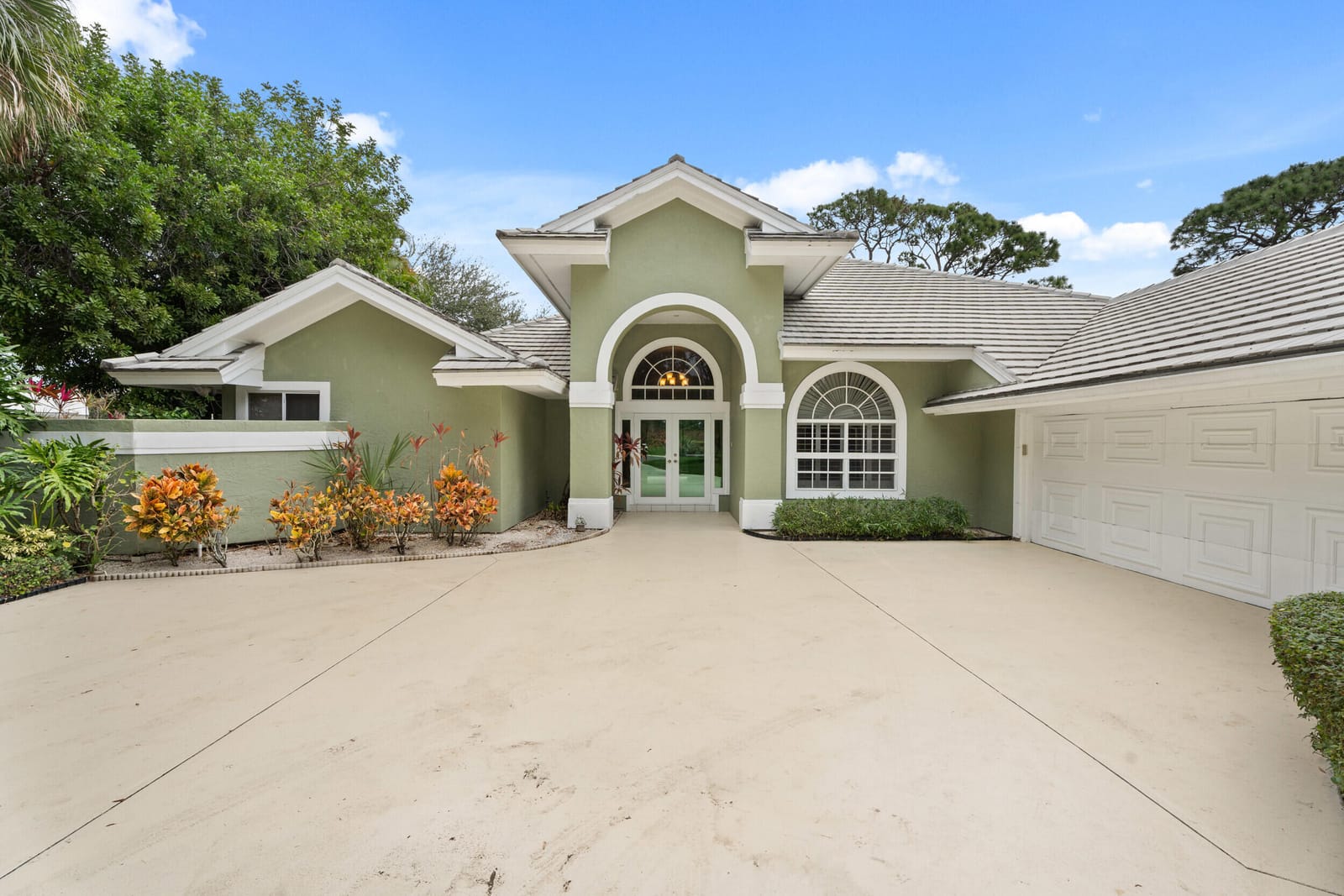 6581 SE Baltusrol Terrace, Stuart, FL 34997 photo 3