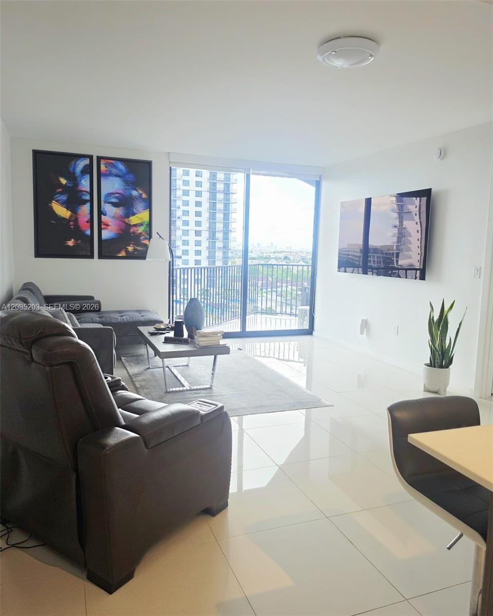 5252 NW 85th Avenue 809, Doral, FL 33166 photo 6