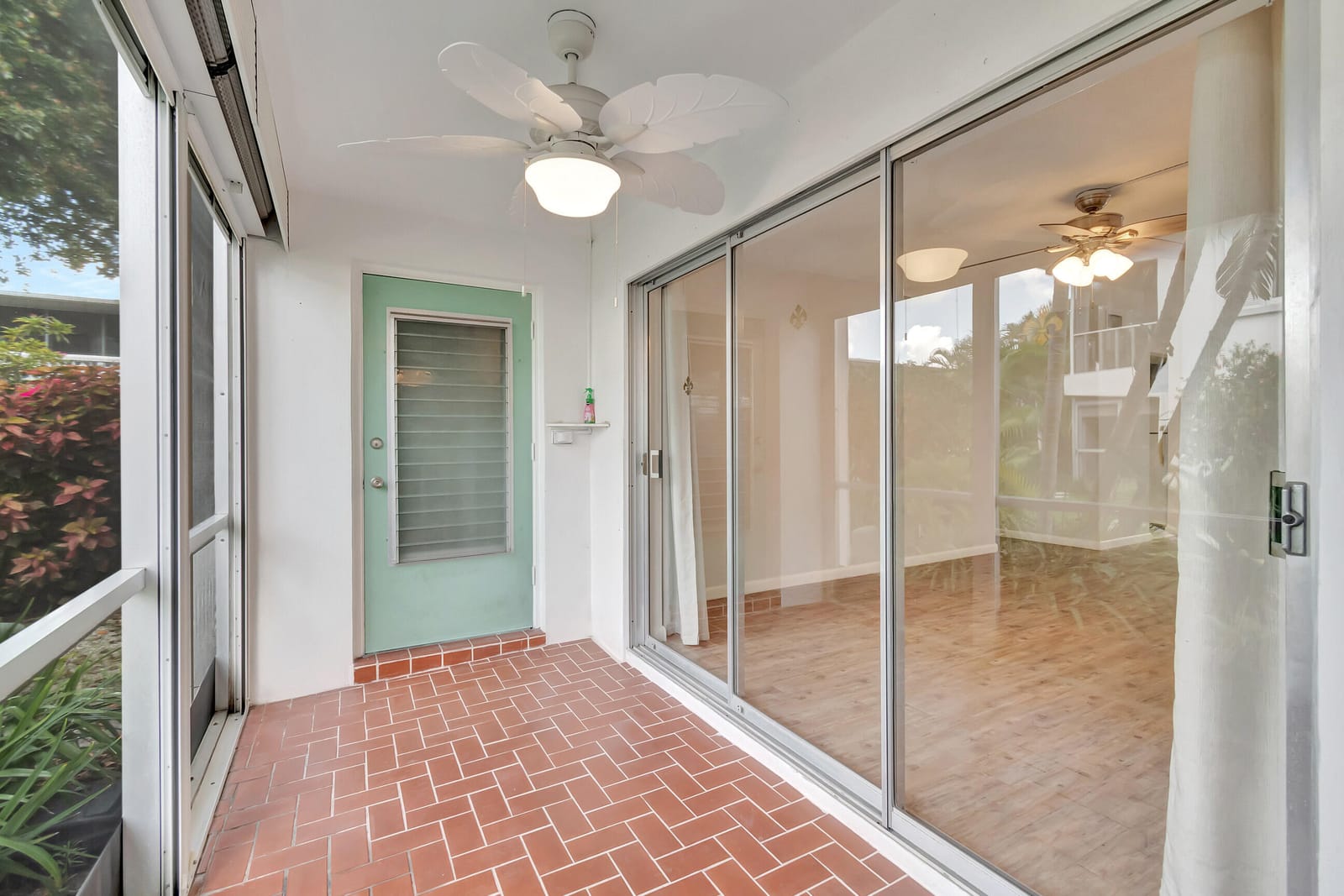 2161 NE 42nd Court 116, Lighthouse Point, FL 33064 photo 12