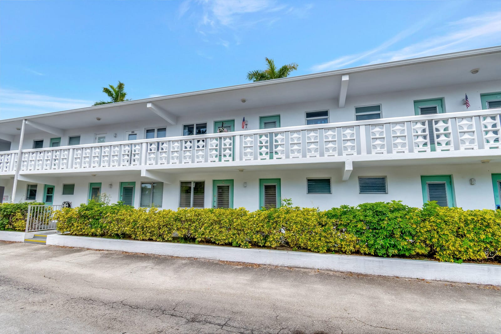2161 NE 42nd Court 116, Lighthouse Point, FL 33064 photo 3