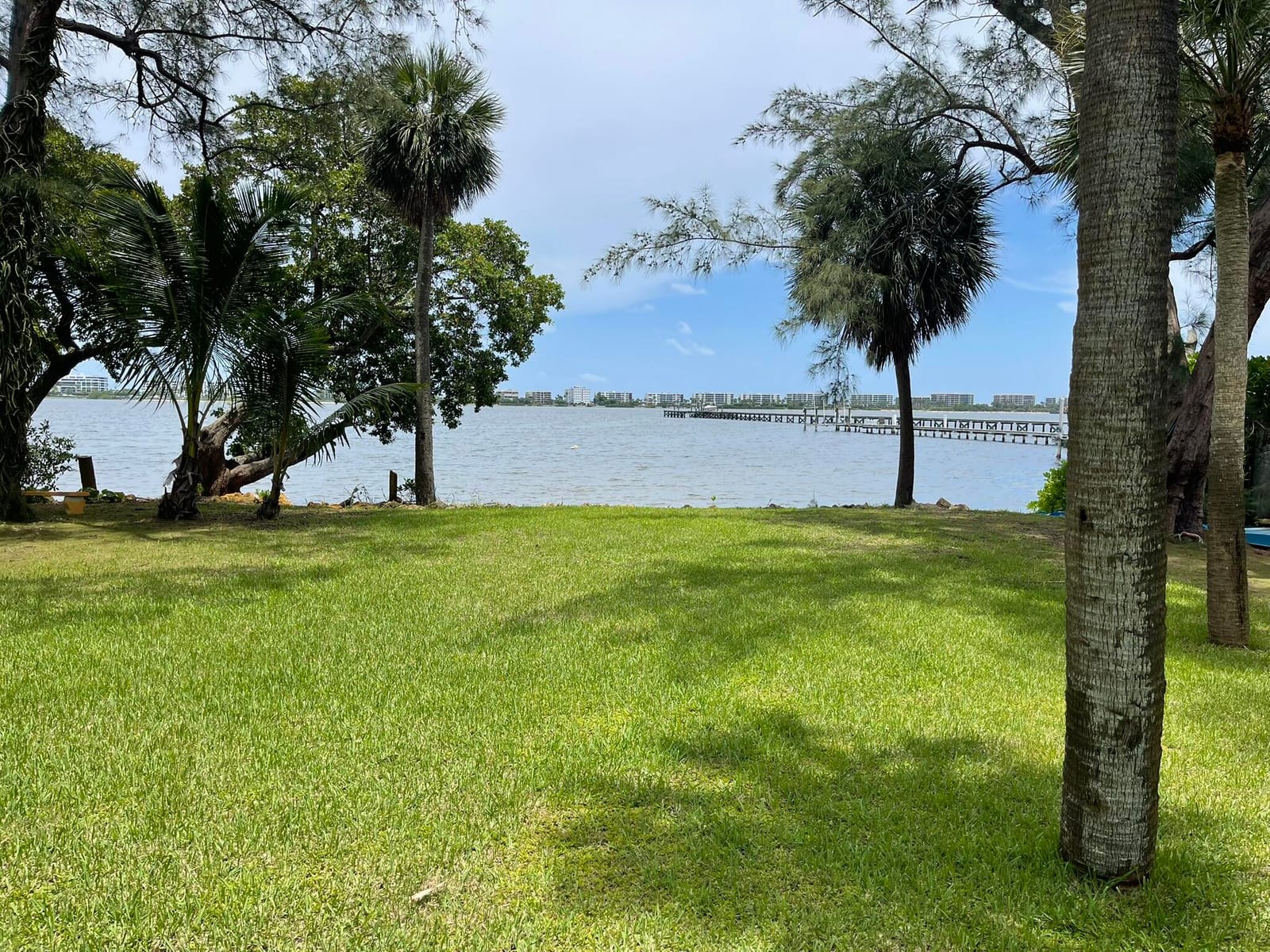 806 S LAKESIDE Drive, Lake Worth Beach, FL 33460 photo 4