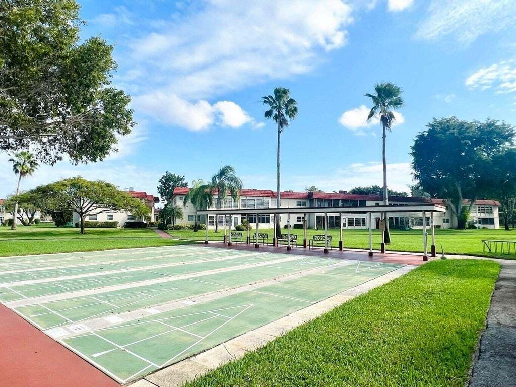 15 Willowbrook Lane 108, Delray Beach, FL 33446 photo 23