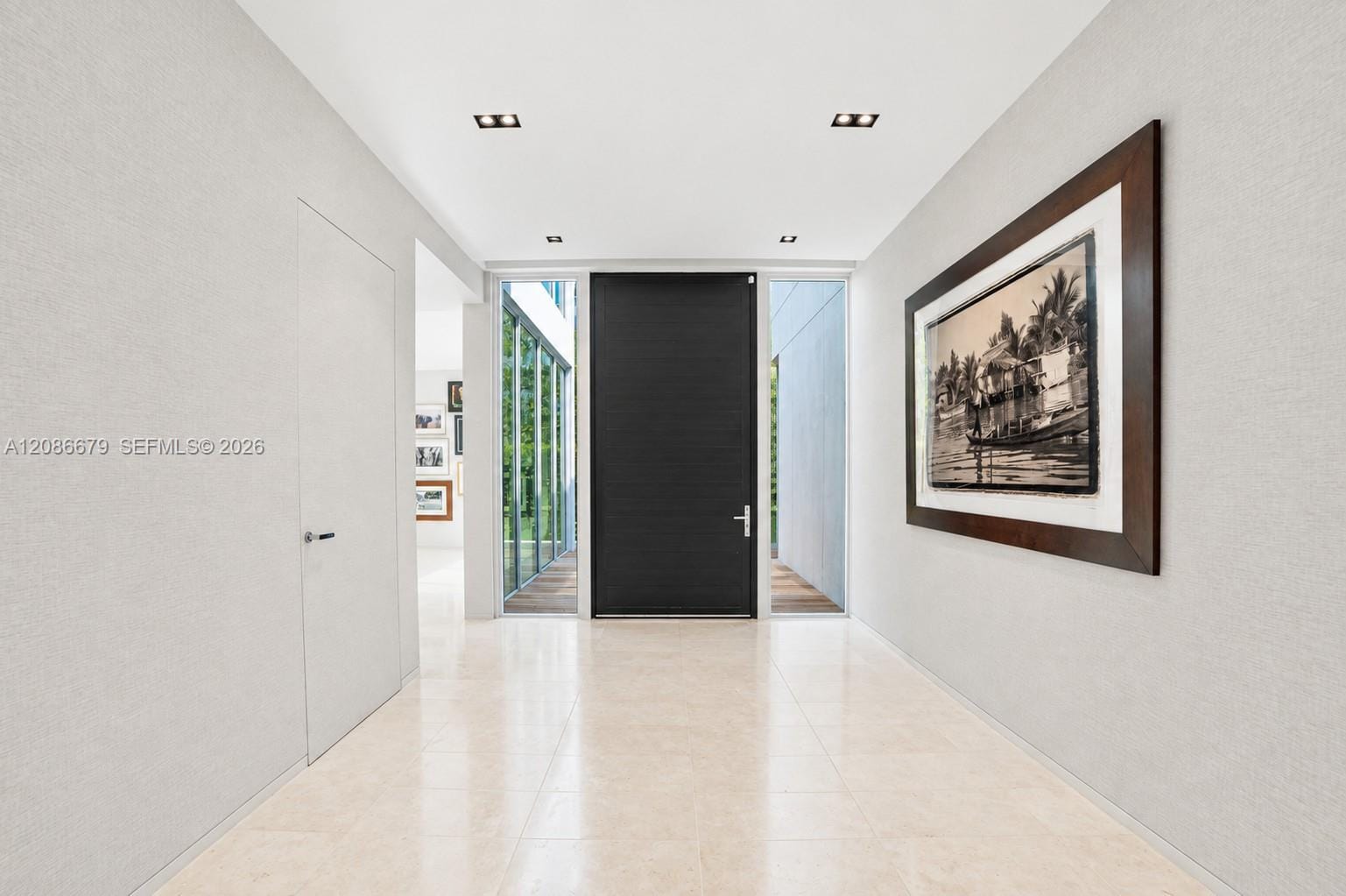 1011 W 48th Street 8 — photo 5