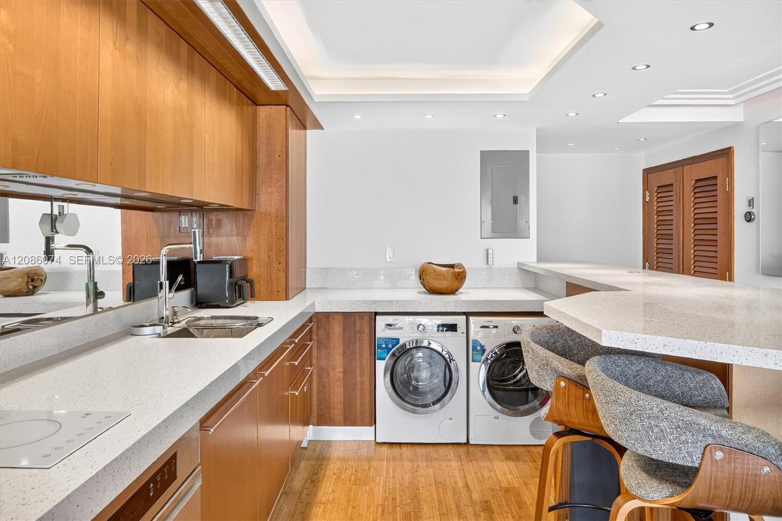 401 Ocean Drive 518, Miami Beach, FL 33139 photo 16