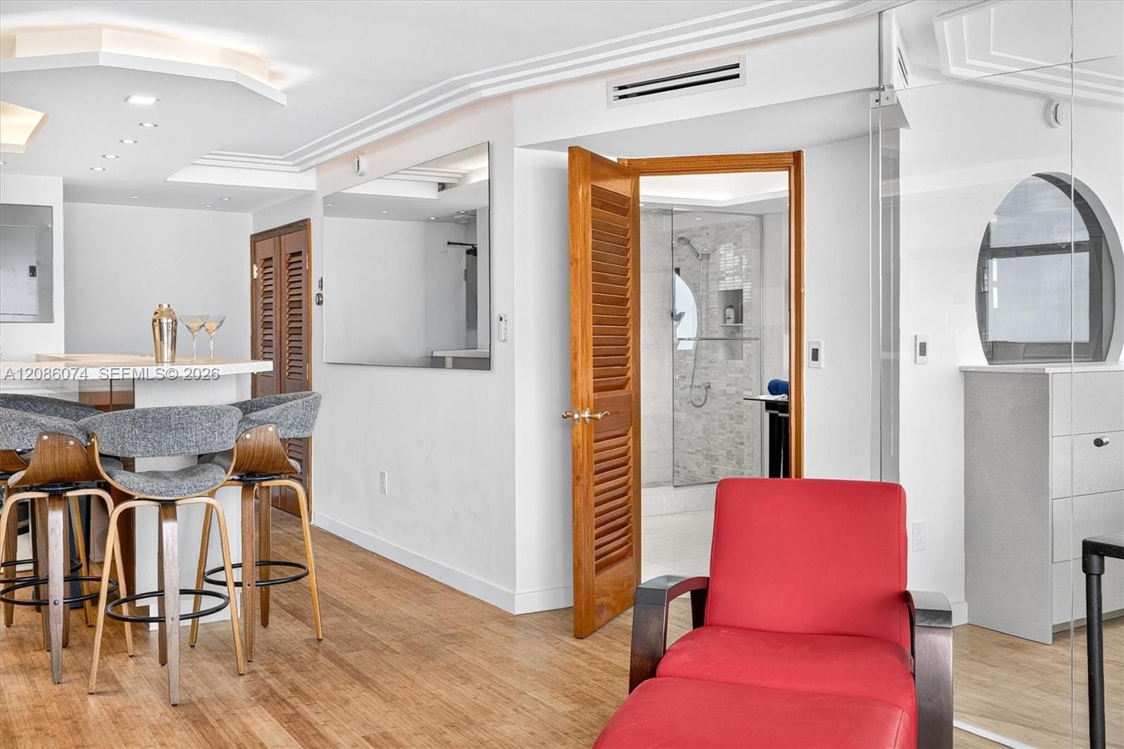 401 Ocean Drive 518, Miami Beach, FL 33139 photo 18