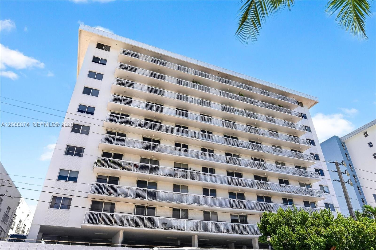 401 Ocean Drive 518 — photo 5