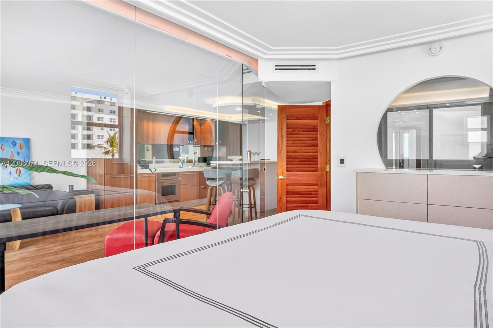 401 Ocean Drive 518 — photo 7