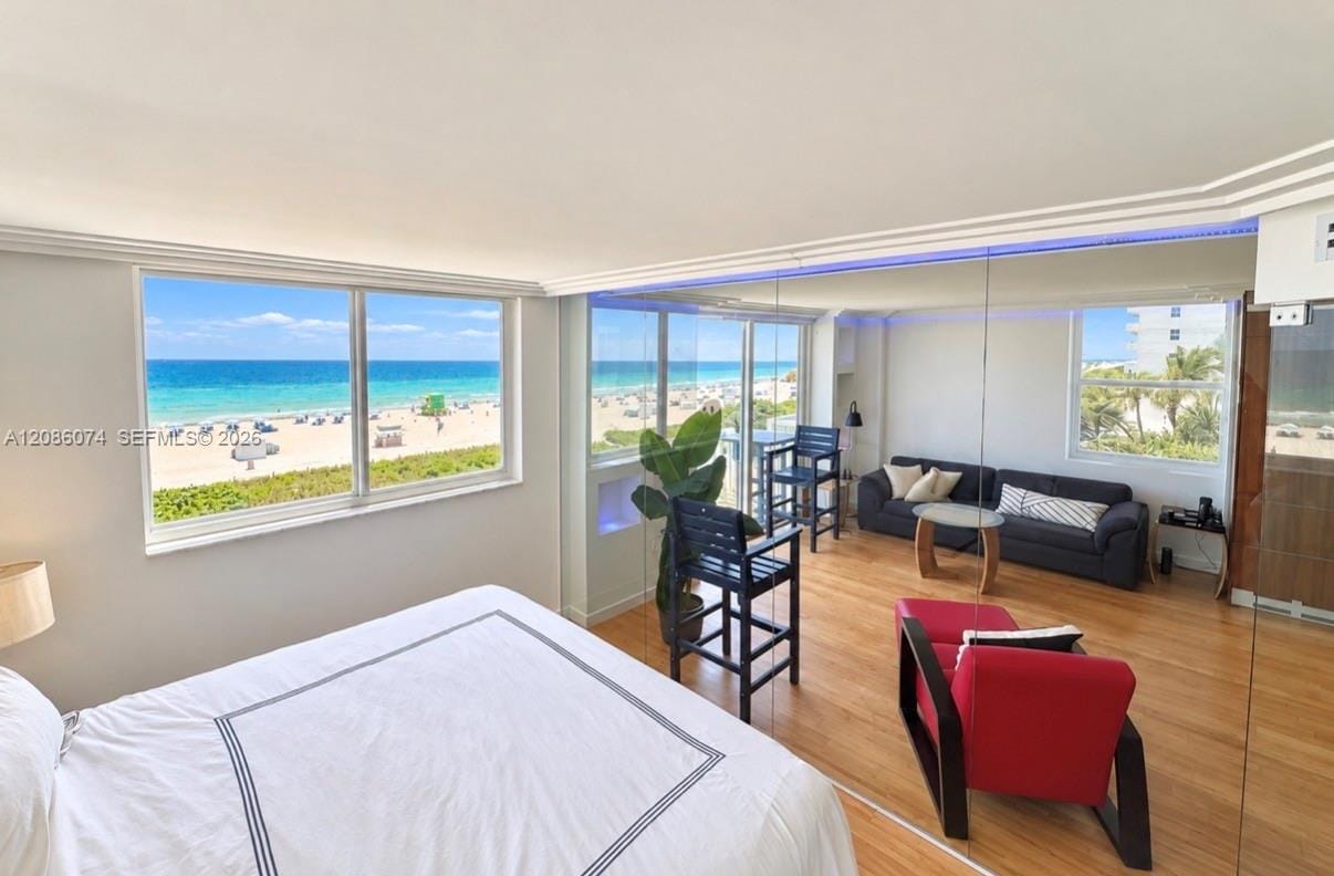 401 Ocean Drive 518 — photo 9