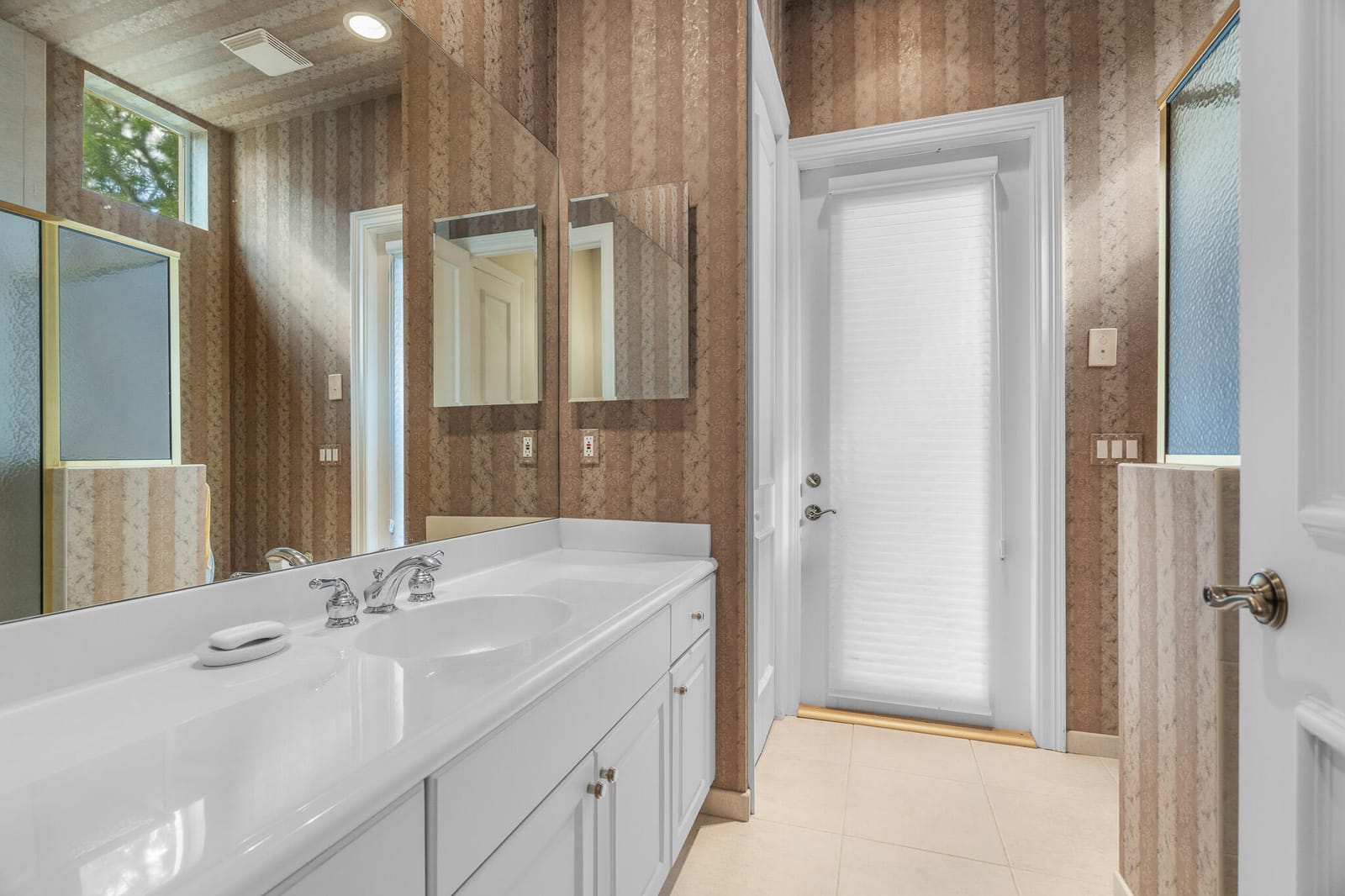 7555 Porto Vecchio Place, Delray Beach, FL 33446 photo 27