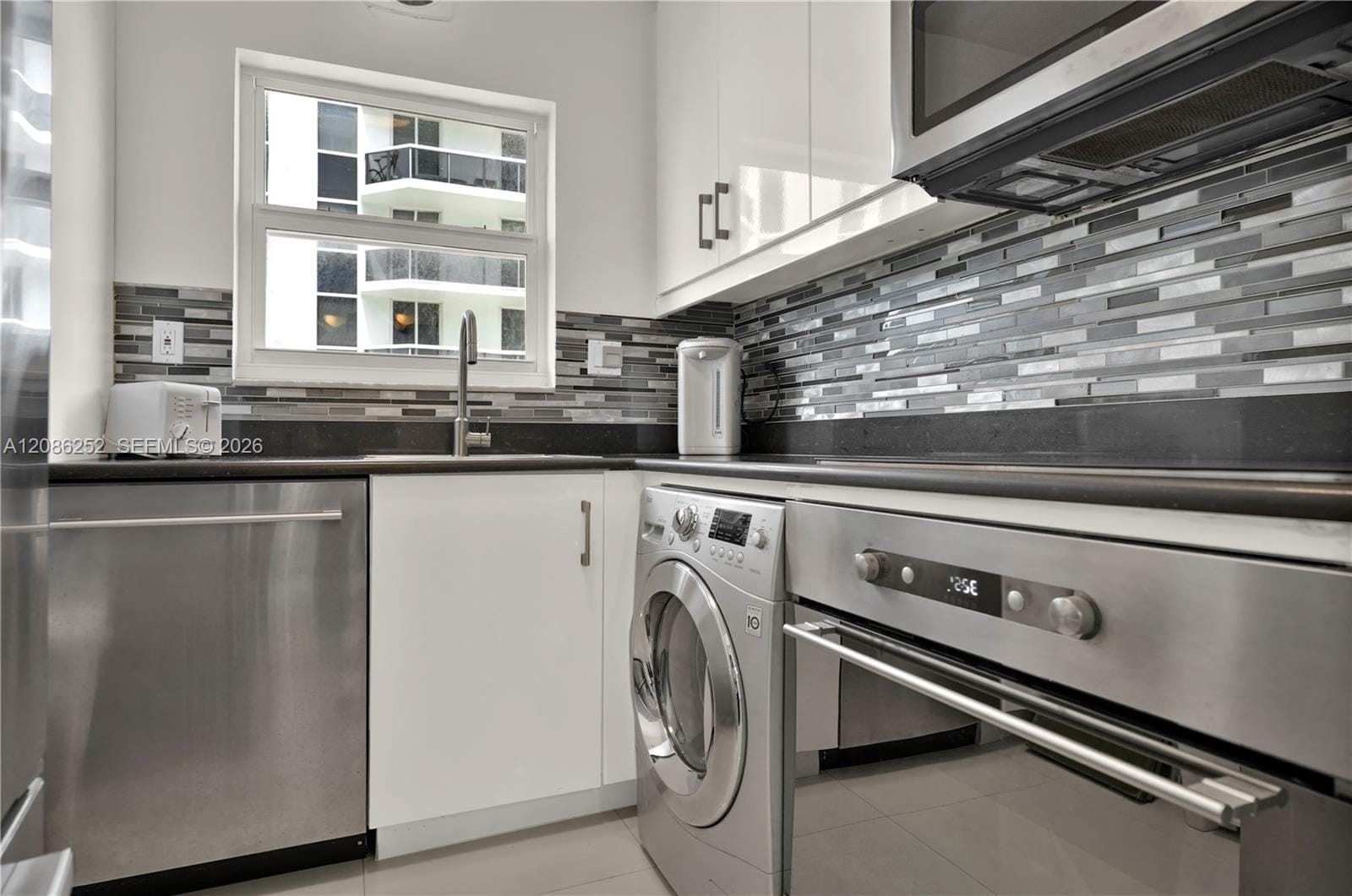 4747 Collins Avenue 1008, Miami Beach, FL 33140 photo 11