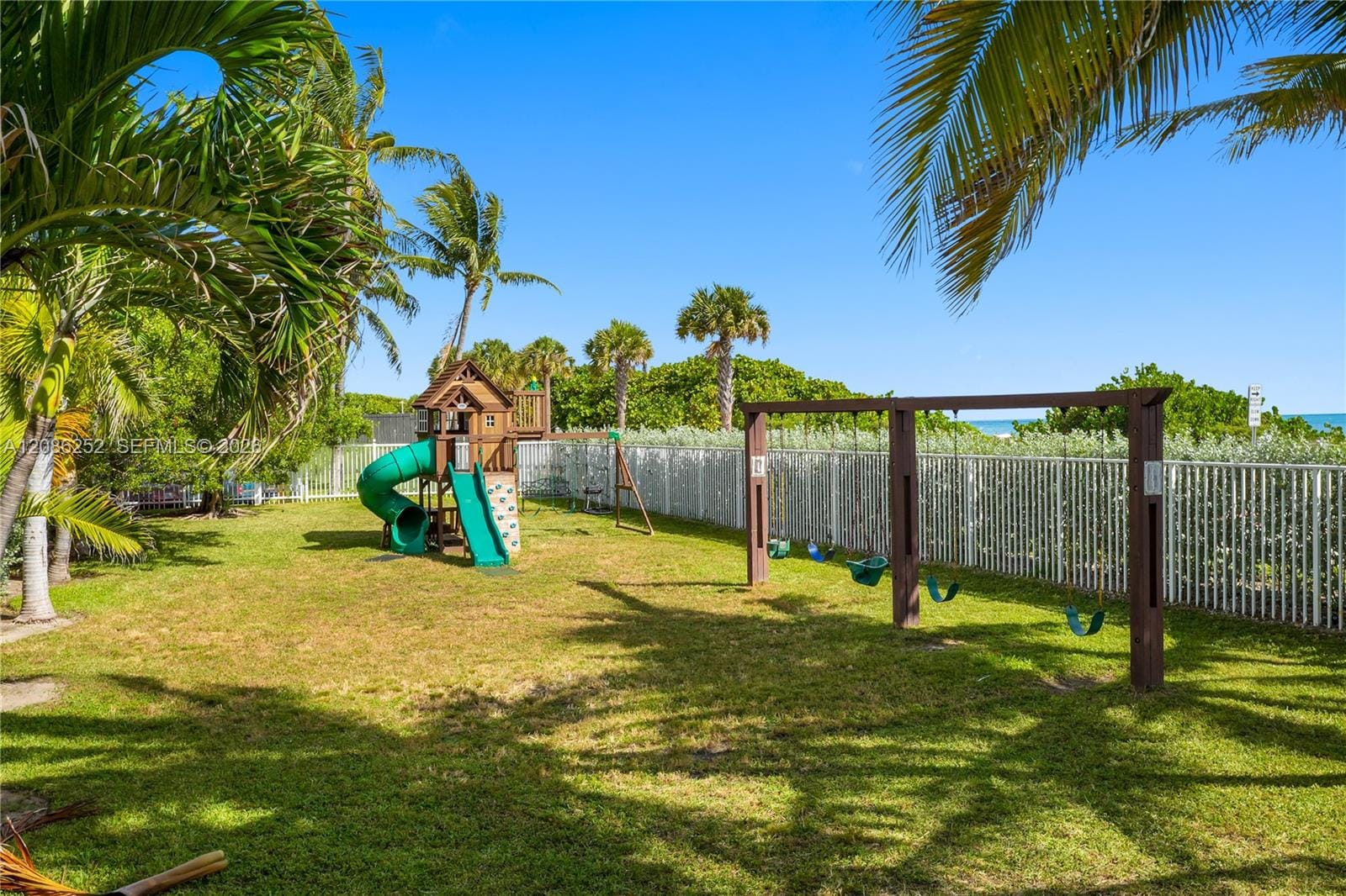 4747 Collins Avenue 1008, Miami Beach, FL 33140 photo 26
