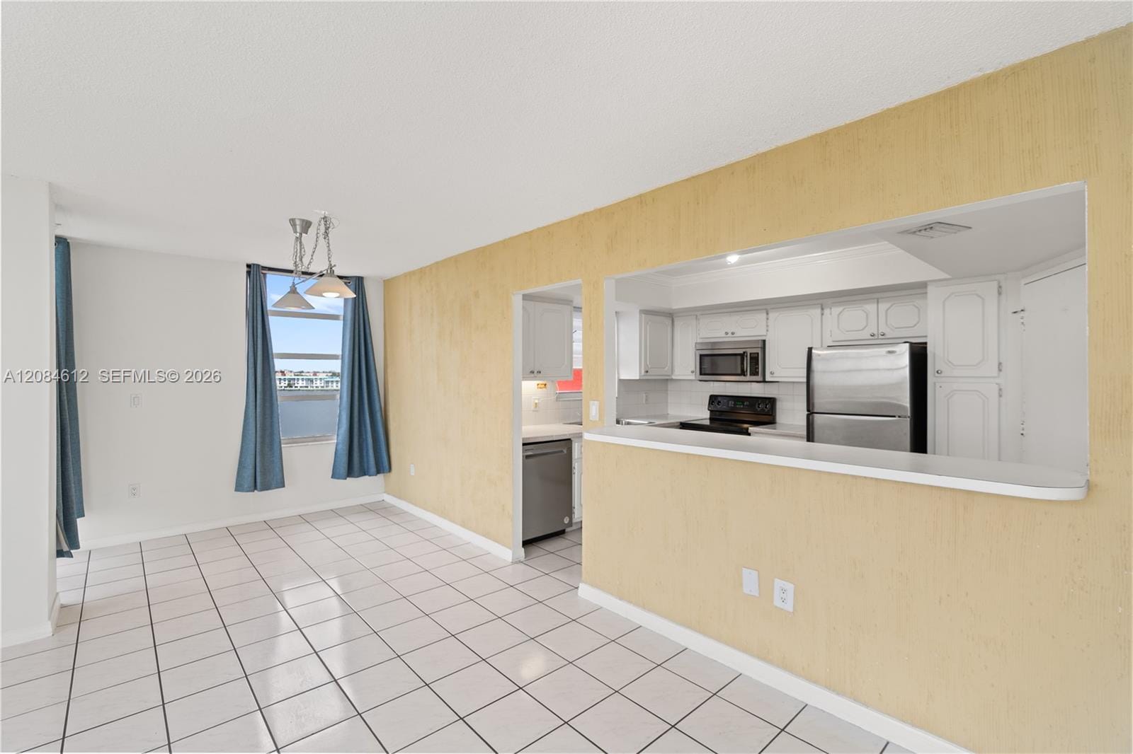 1301 NE Miami Gardens Drive 505W — photo 4