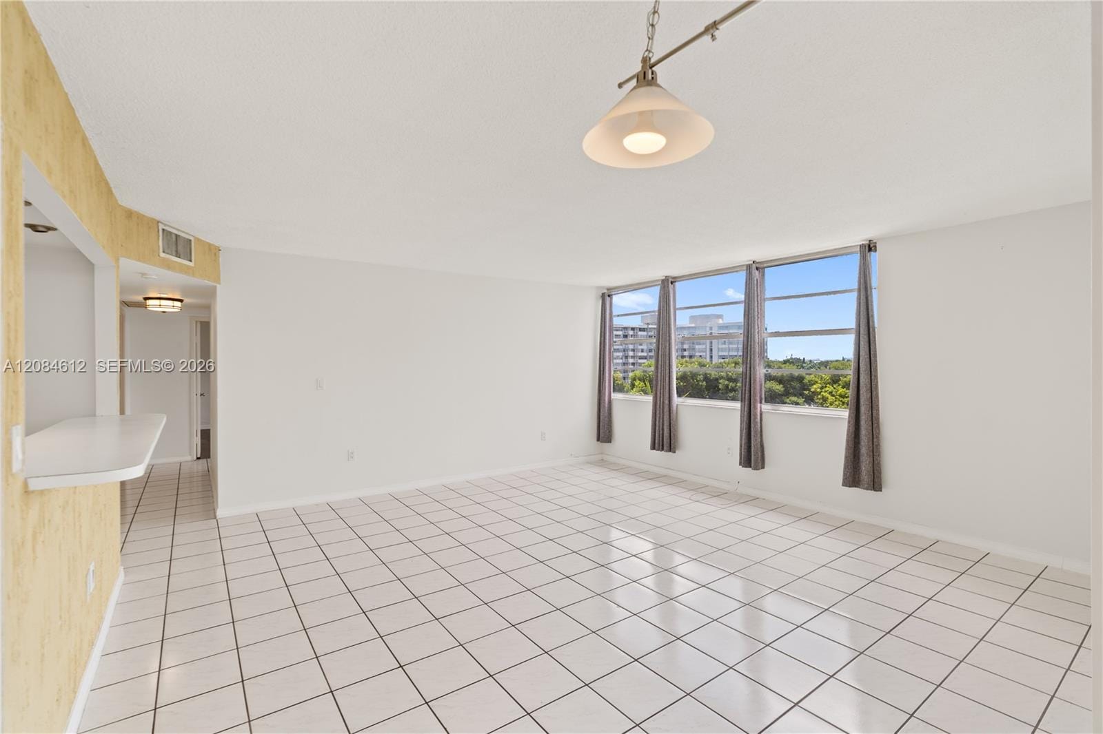 1301 NE Miami Gardens Drive 505W — photo 6
