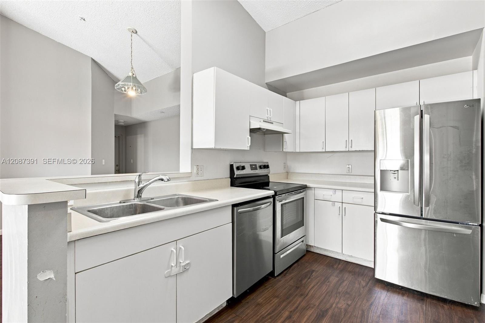 6976 SW 39th Street G304 — photo 8