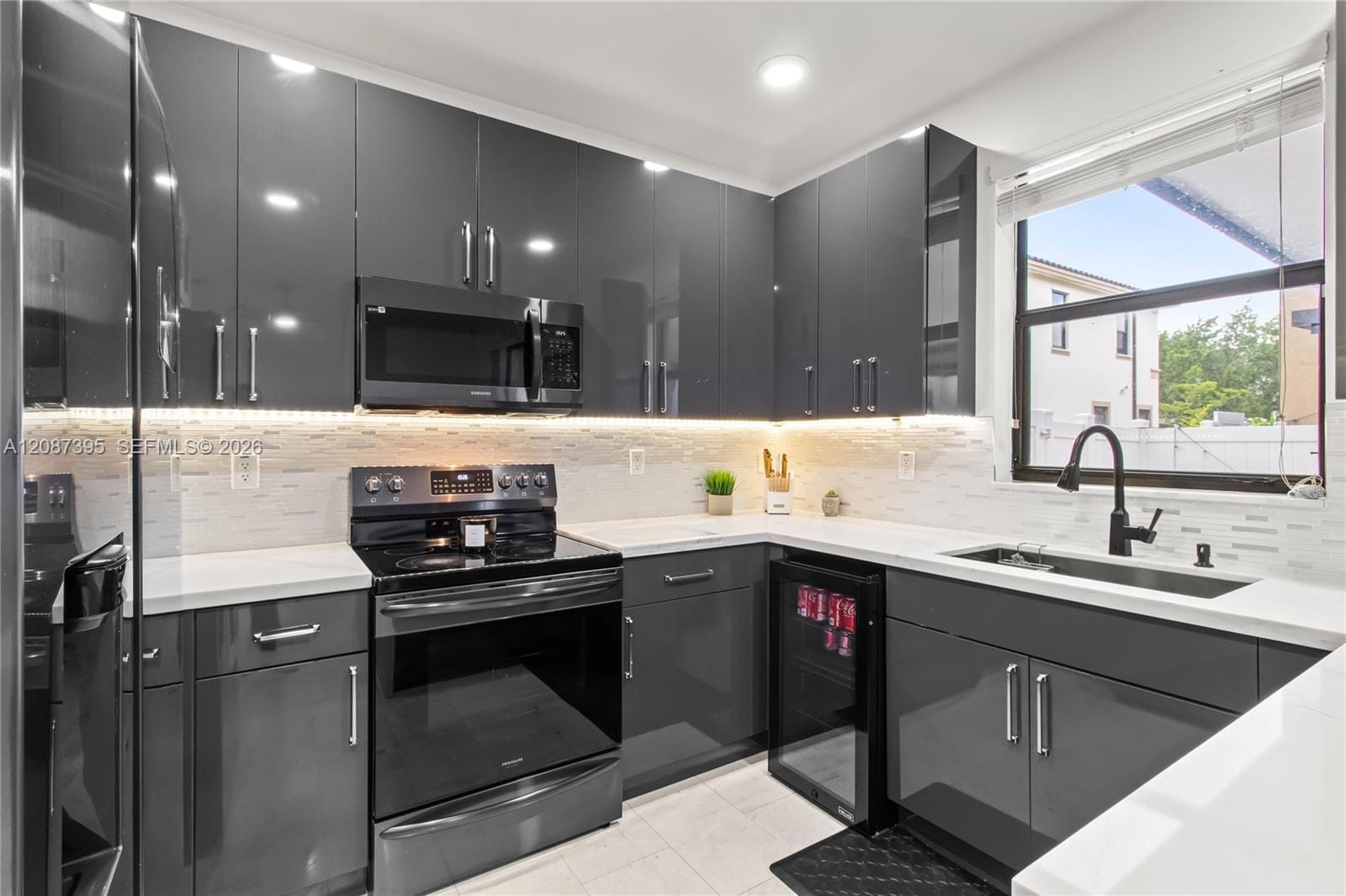 9358 W 33rd Way — photo 8
