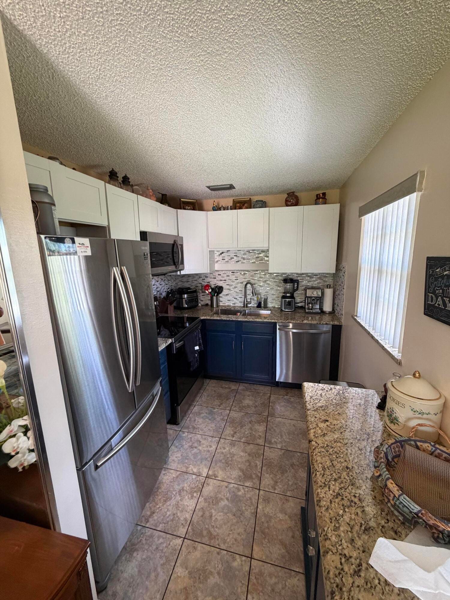 96 SPRING LAKE Drive 205 — photo 7