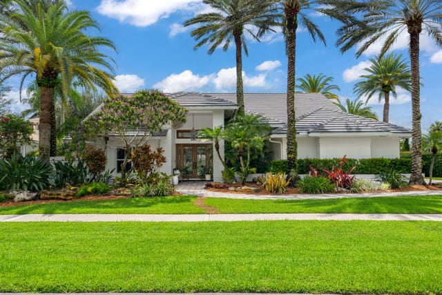 2339 Newbury Drive, Wellington, FL 33414