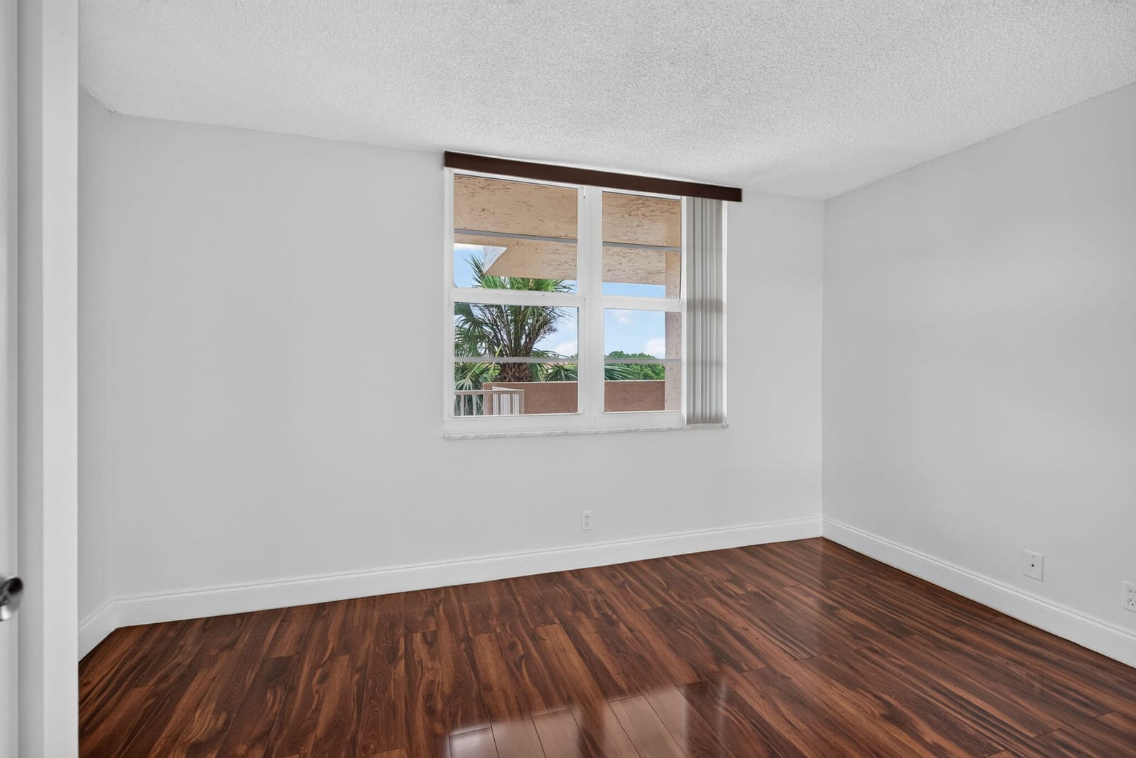 250 Jacaranda Drive 411, Plantation, FL 33324 photo 14