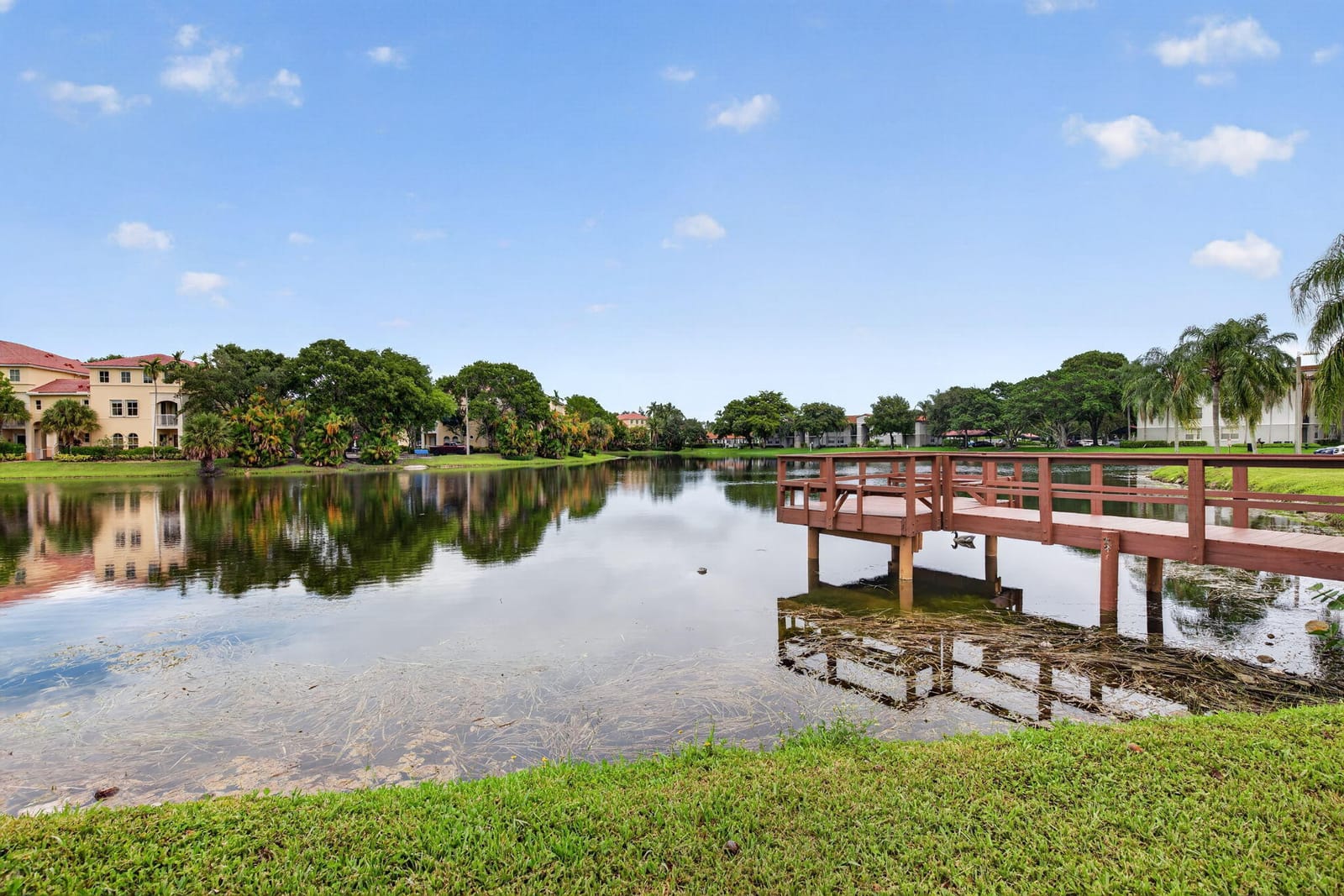 250 Jacaranda Drive 411, Plantation, FL 33324 photo 21